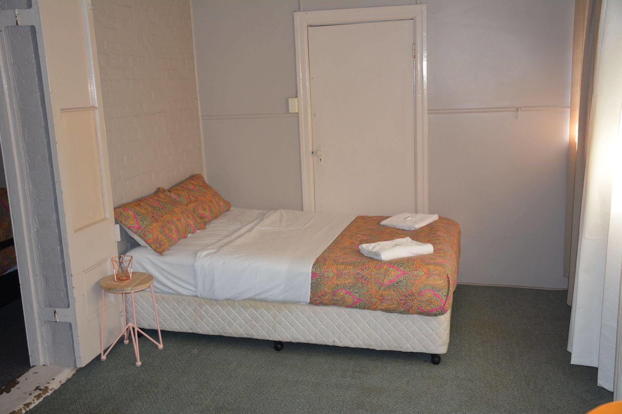 The Burdekin Hotel エア エクステリア 写真